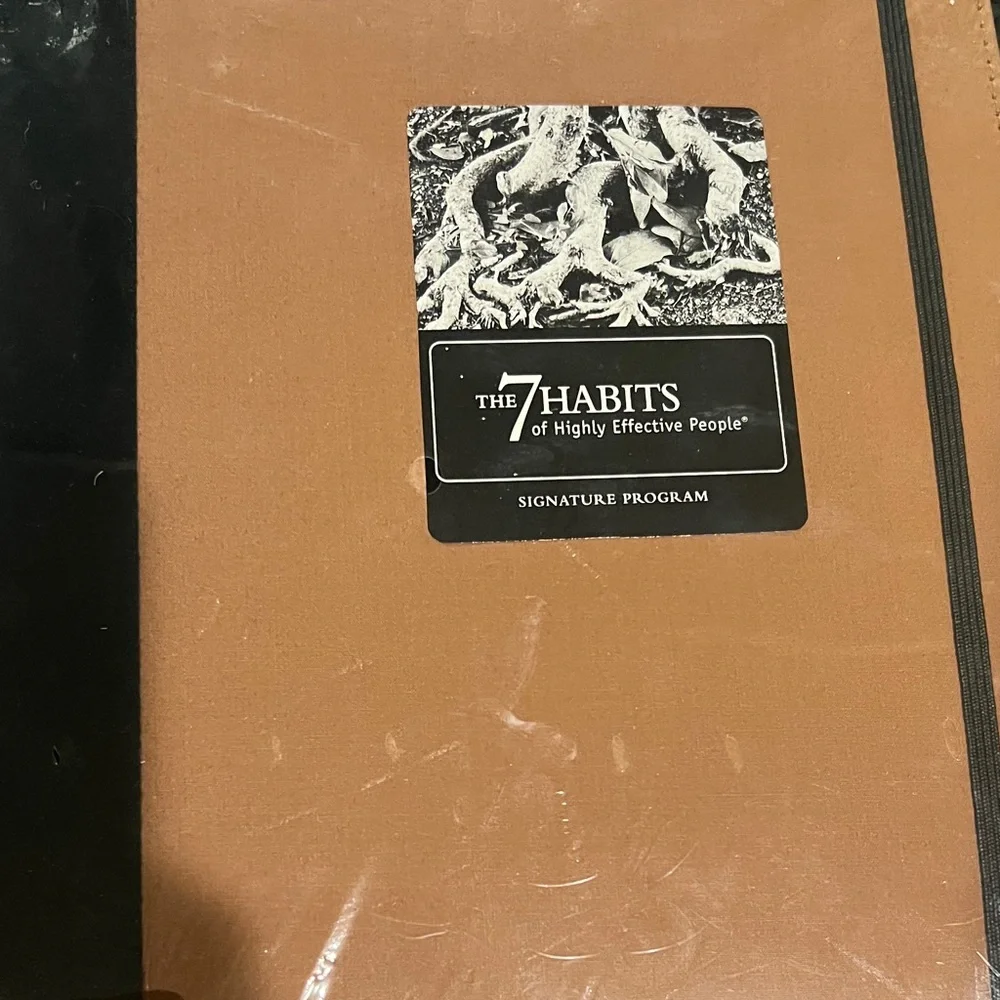 Franklin Covey Brown and Black Planner